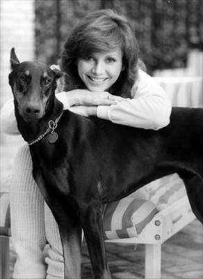 Victoria Principal doberman