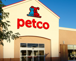 Petco First and Only Major Retailer of Pet Food to Ban Food and Treats with Artificial Ingredients
