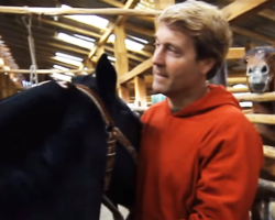 Reporter Steps In Front Of The Camera But That Horse Has The Crew Bursting With Laughter