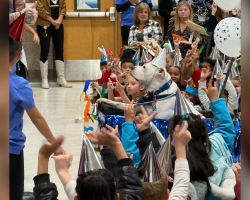 Schoolchildren Throw The Sweetest Birthday Party For Their Deaf Therapy Dog